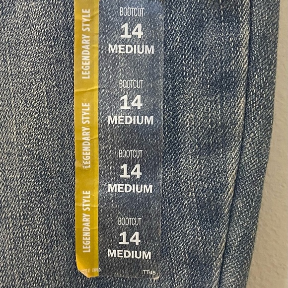 Lee Women's Legendary Mid Rise Bootcut Jean Heritage Fade Wash Size 14 NEW NWT - Picture 7 of 13